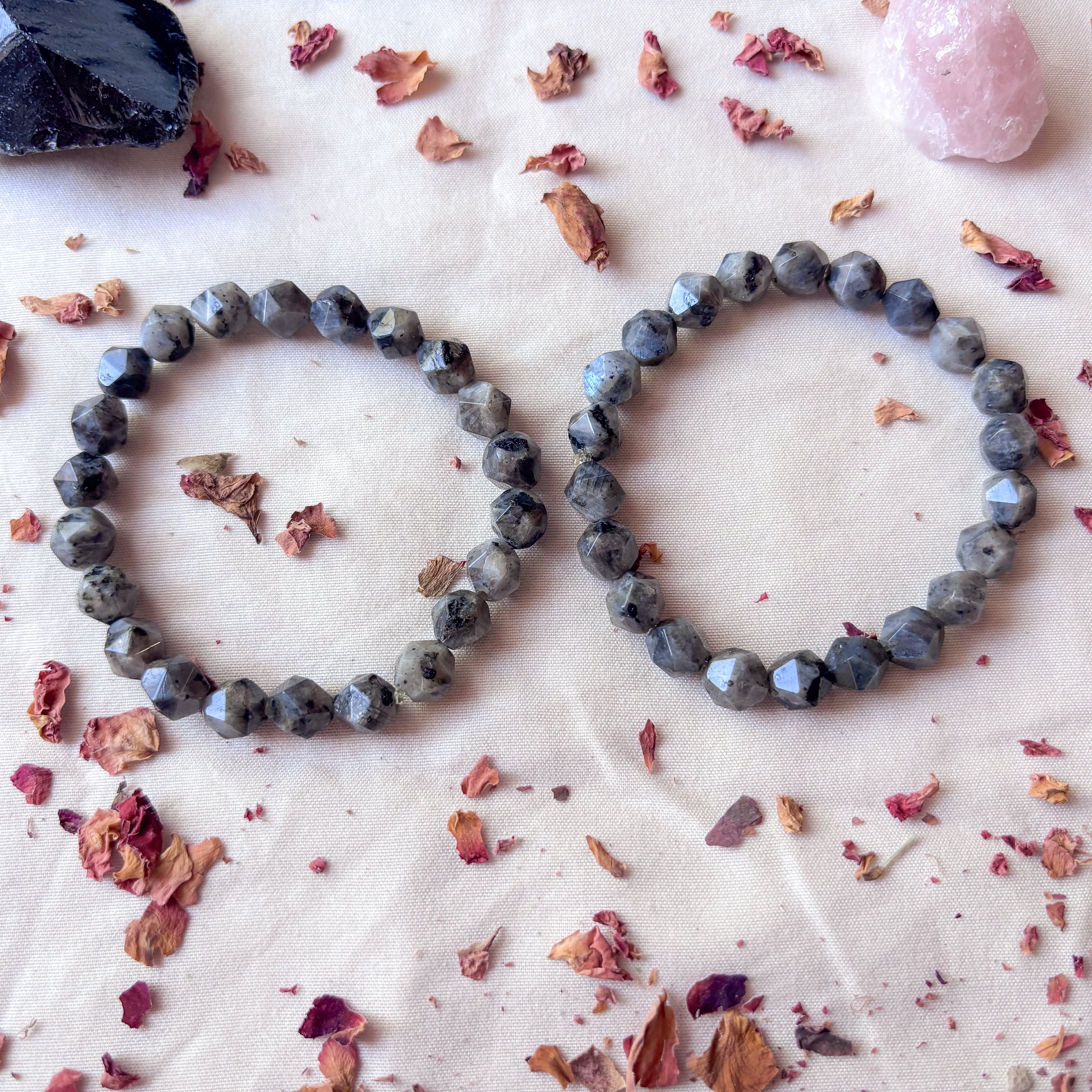 Black Labradorite Star Cut Stretch Bracelet | Crystal Enchantress